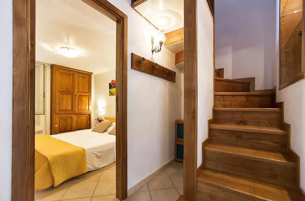 Alghero Villa Galatea Con Giardino Per 8 Persone Vicino Alla Spiaggia Con 4 Camere Itália
