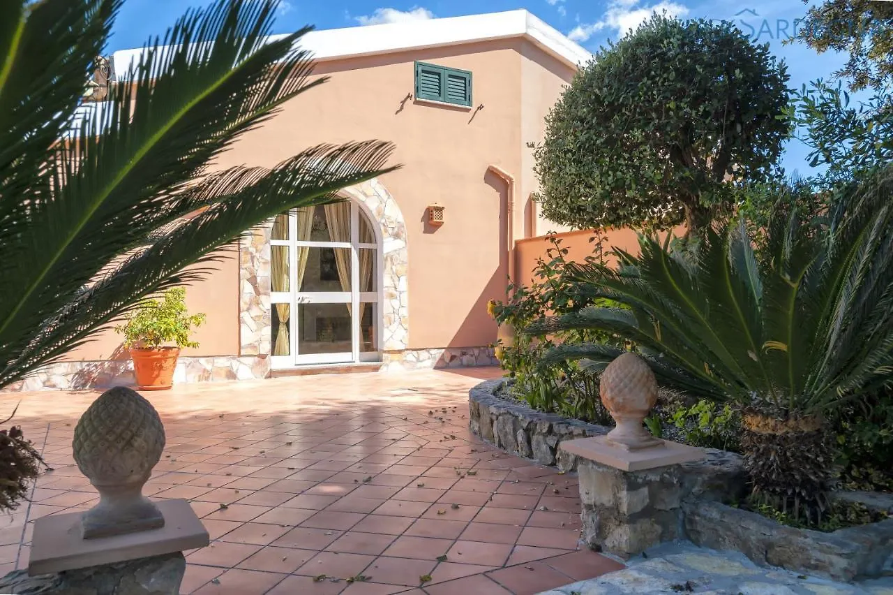 Alghero Villa Galatea Con Giardino Per 8 Persone Vicino Alla Spiaggia Con 4 Camere 0*,  إيطاليا